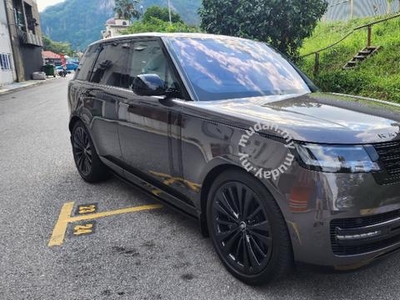 RANGE ROVER 4.4 First Edition