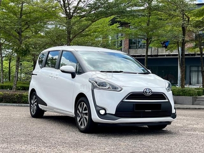 Toyota SIENTA 1.5 V (A) LEATHER P/DOOR F/LOAN