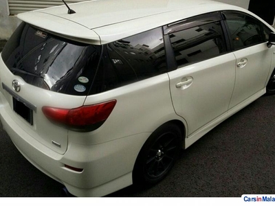 Toyota Wish 1. 8 (A) facelift Sambung Bayar / Car Continue Loan