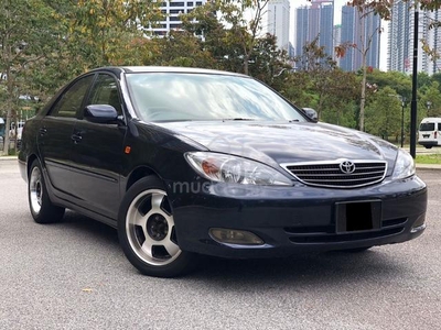 Toyota Camry 2.4 V (A) 1 Owner/Touchscreen Player