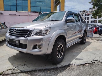 Toyota HILUX 2.5 G (A) 4X4 TIP TOP CONDITION