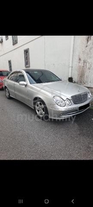 Mercedes Benz E270 CDI AVNTGDE STD SPEC