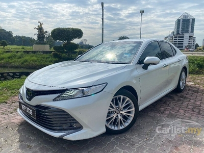 Used 2020 Toyota Camry 2.5 V Sedan , FULL SERVICE RECORD , VERY LOW MILEAGE , LIKE NEW CAR , ORIGINAL PAINT , (PERFECT CONDITION) - Cars for sale