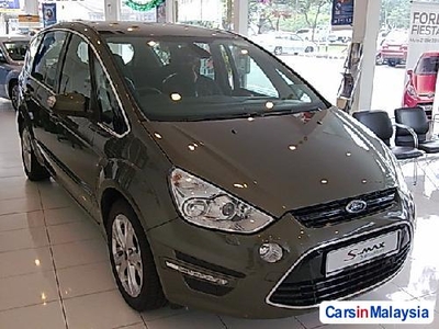 New Ford SMax 2. 0 Ecoboost Available