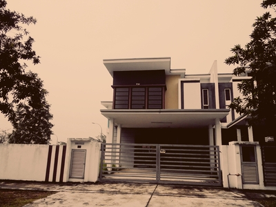 2 Storey Big Corner House In Cahaya SPK, Shah Alam