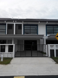 Bandar Bukit Raja, Klang, 2 Sty Spacious House