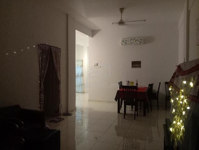 Bukit Bruang Middle Room for Rent