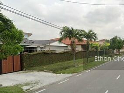 Can Build 3 Storey Freehold Commercial bungalow face road Ss1 PJ