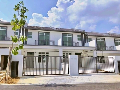 Equine Park 2 Storey [Fully Renovated]
