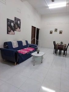 [FOR RENT] Single-Storey Landed Terrace House in Kampung Lapan