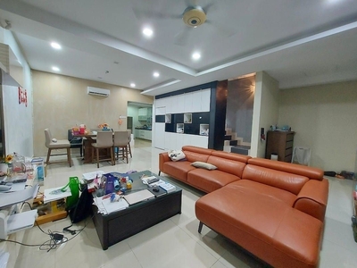 Indah Residence, Kemuning Utama Renovated Extended 2 Storey Terrace for sale