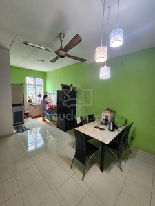 Middle room for rent near Alor Gajah