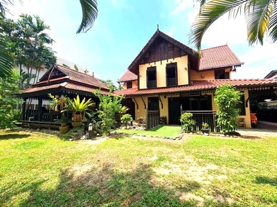 Modern Tropical Bungalow Shah Alam