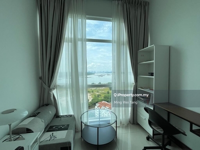 Paragon Residences 4 Bedrooms 5 Bathrooms for Rent