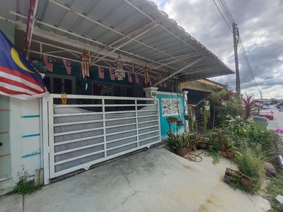 RENOVATED Single Terrace Cempaka Senawang