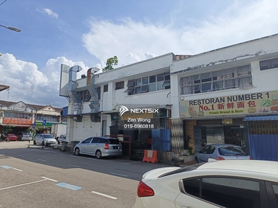 Taman Universiti Double storey shop lot for sale Jalan Kebudayaan 12