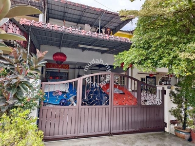 Menglembu Taman Arkid Double Storey Terrace Move in Condition At Ipoh