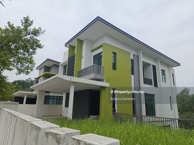 Freehold 2.5 Story Zero Lot Bungalow at The Rise, Emerald West, Rawang