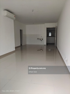 1153sf. Side by Side Carpark. Non Bumi. Partly Furnish. Desa Park View