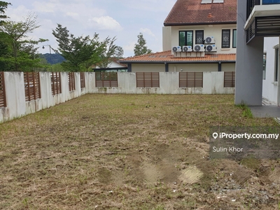 2 Storey Corner lot with extra big land for Sale!!