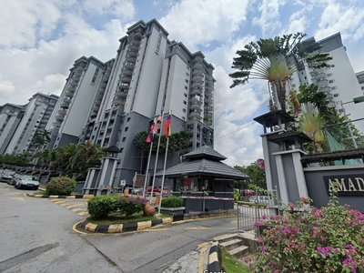Apartment 3 Rooms Corner Unit Amadesa Condominium Desa Petaling Kuala Lumpur For Sale