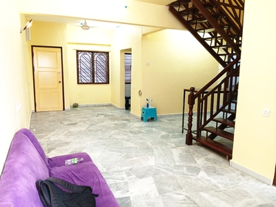 Apartment Untuk Disewa. Pelangi Court Klang. Renovated. Gated