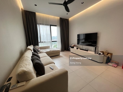 Ativo Suites Damansara Avenue, Bandar Sri Damansara. Mid Floor