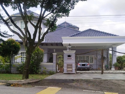 Bungalow House, SS1, Kampung Tunku, Petaling Jaya