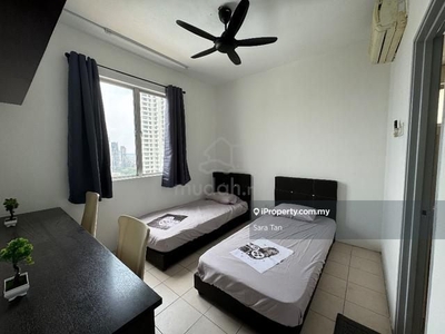 Casa Subang Medium Room For Rent