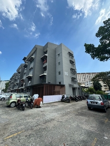 Desa Baiduri Apartment, Farlim, Penang Type : Apartment ( strata title ready ) Status : Non bumi lot Tenure : remaining 84 years Size : 680 sqft Be