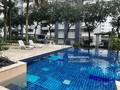 Duplex condo Perdana Emerald with swimming pool view