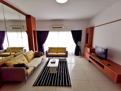 East Lake Apartment Serdang Fully Furnished 3 bedroom