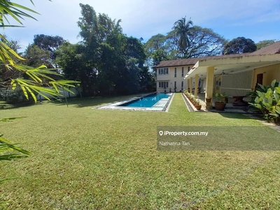 Freehold bungalow with private pool. 500m to rsgc, 800m to KLCC park