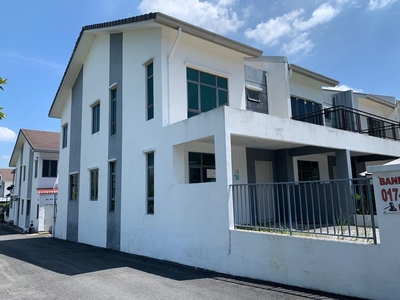 Freehold Endlot Double Storey Terrace House Taman Sempurna Jaya Semenyih For Sale