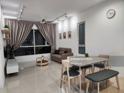 Fully Furnished 2 plus 1 Bedrooms Condo @ Emerald Hills, Alam Damai