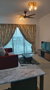 Fully Furnished Walking Distance to Lrt