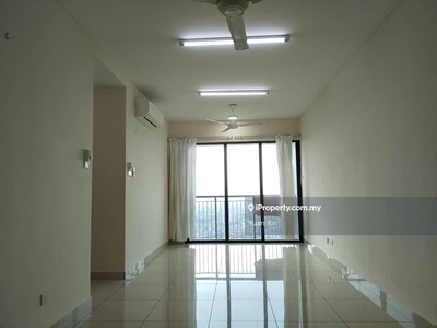 Kl traders square, 4room, 2bath, 2parking, below market rate,