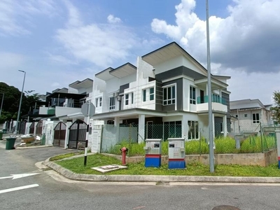 Mutiara Jaya @ Mutiara Rini Double Storey Terrace House Corner Lot