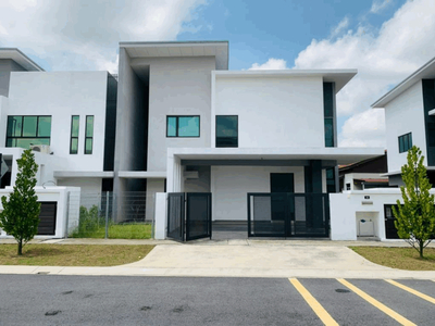 NILAI [Cashback 100k]New Freehold 2 storey Superlink house