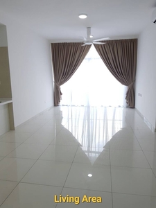 Partially Furnished Apartment 3 Rooms Condo LRT Midfields 2 Salak South Sungai Besi For Sale