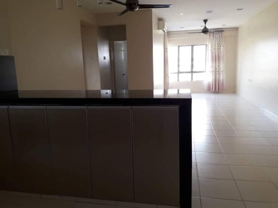 Partially Furnished Apartment 3 Rooms Condo LRT MRT 1 Petaling Residences Sungai Besi Sri Petaling For Sale