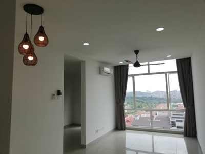 Partly Furnished Apartment 2 Rooms Condo MRT 3 Elements Seri Kembangan Puchong South For Sale
