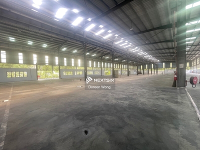 Pasir gudang industrial warehouse for Rent
