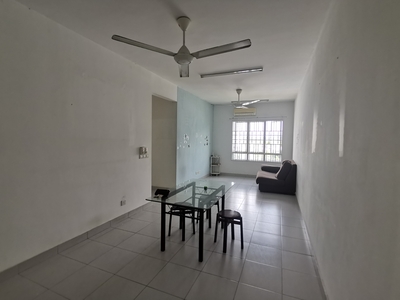 Seri Intan Apartment @ Setia Alam Corner Unit For Rent