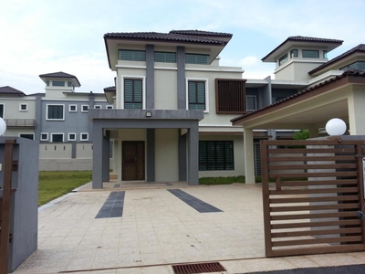 Semi Detached 2 Storey House Rent Malaysia