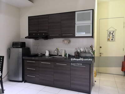 Neo Damansara Corner unit with 1 room fully furnish for sell cheap
