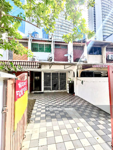 Renovated & Extended Double Storey Terrace; Walkable To Pavilion & MRT