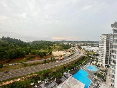 100% Loan Horizon Residence Apartment @ Bukit Indah 3 Bedrooms For Sale