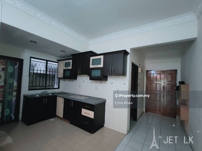 1st Floor Vista Bayu Apartment With Kitchen Cabinet