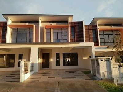 Banting !35*95 FREEHOLD LAST 5 UNIT [LOOKING FOR YOUR DREAM HOUSE???]